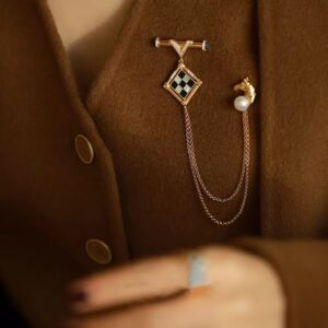 Brooch