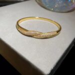 Bracelet ✨ Twisting Galaxy · Full-Pavé Twisted Bangle | Light Luxury & Sophistication