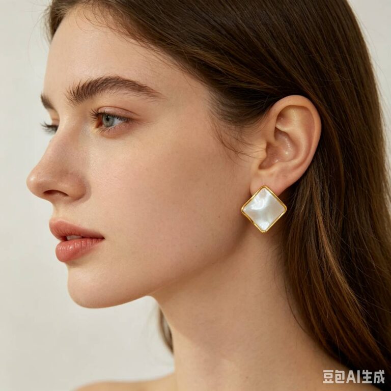 Earrings "Soft-Glow Two-Tone" Minimalist Geometric Stud Earrings | Light Luxury Commuter Style | 925 Silver Posts